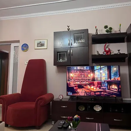 Nick * Gjirokastra